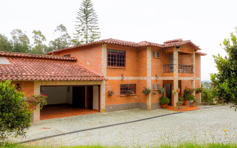 Peace, Nature, and Strategic Location in Eastern Antioquia-For Sale and Rent in Sierras de Mayarí, Rionegro