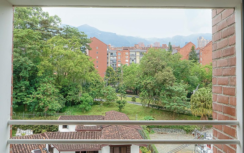Fully Renovated Apartment in Alejandría