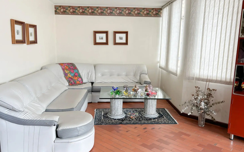 174 m2 Duplex Penthouse for Sale in Envigado | Prime Location | 