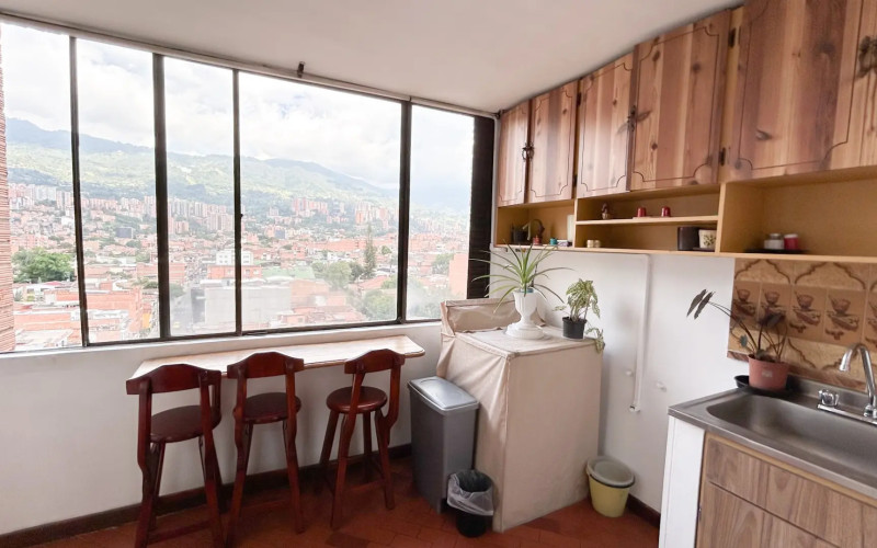 174 m2 Duplex Penthouse for Sale in Envigado | Prime Location | 