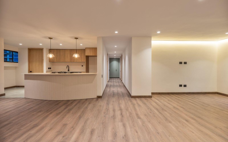 Fully Renovated 190 m² Apartment with 3 Bedrooms, 2 Balconies, and 24/7 Security – Perfect for Families