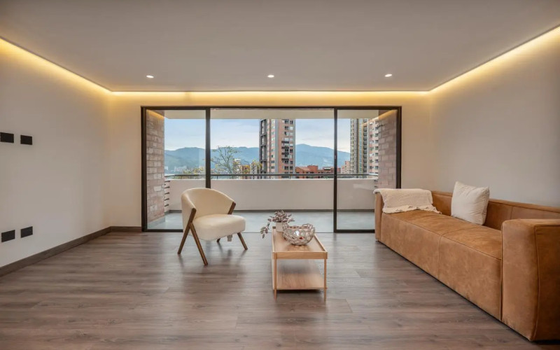 Fully Renovated 190 m² Apartment with 3 Bedrooms, 2 Balconies, and 24/7 Security – Perfect for Families