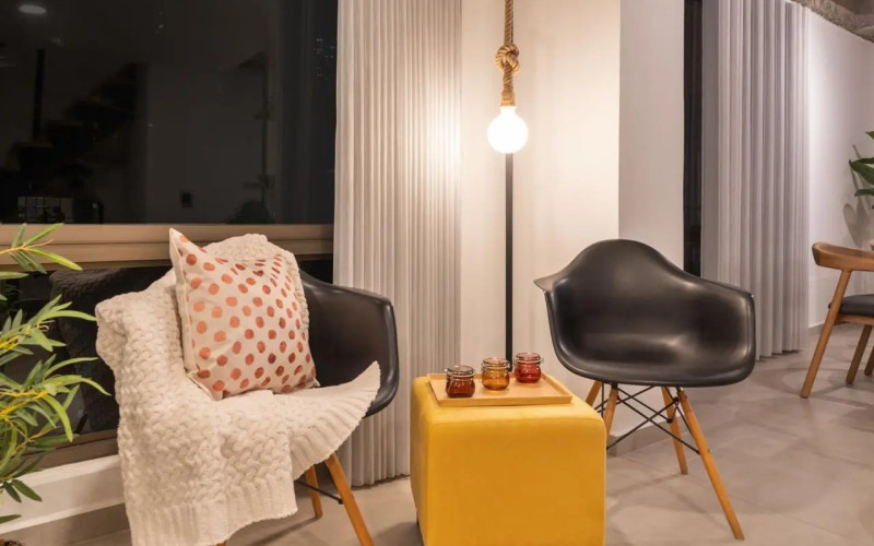 195 m² Industrial-Style Duplex in Provenza with Jacuzzi, BBQ Area, and Strong Rental Potential – Fully Renovated and Steps Away from Medellin’s Best Dining!