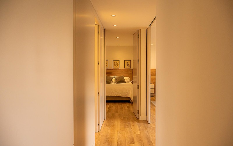 Apartamento de Lujo Remodelado en El Poblado con Vista y Ubicación Privilegiada