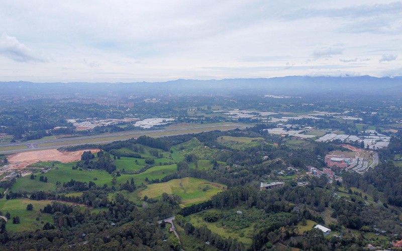 Country house for rent in Sierras de Mayarí, Rionegro – with independent apartment and natural surroundings