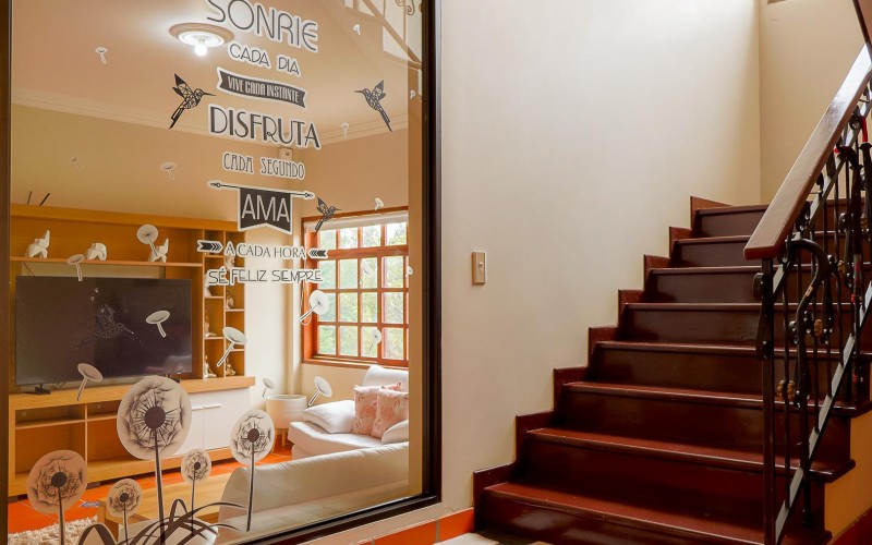 Country house for rent in Sierras de Mayarí, Rionegro – with independent apartment and natural surroundings