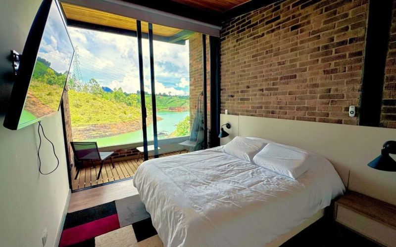 Gateaway house in Peñol (Nakúa) 133m2