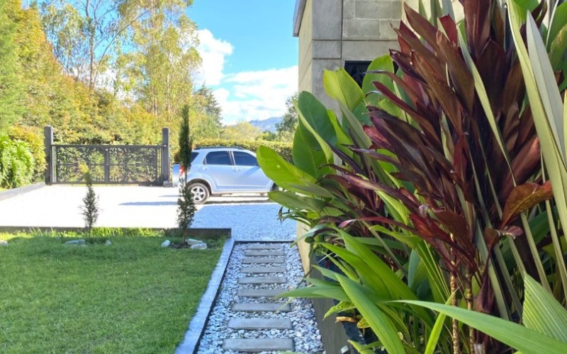 Casa Campestre en Guarne (La Clarita)