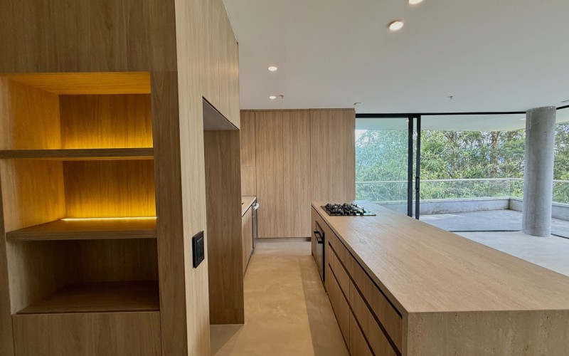 Brand-New Duplex Penthouse for Sale in Envigado – Rights Transfer with Private Terrace and Stunning Nature Views
