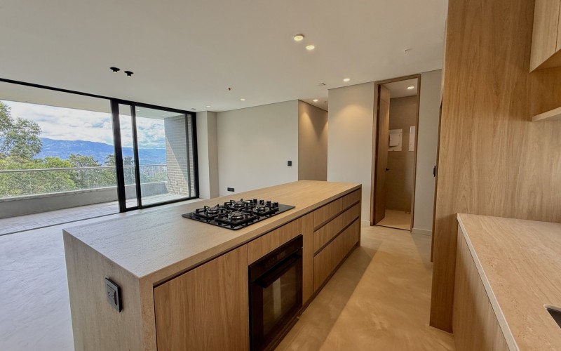 Brand-New Duplex Penthouse for Sale in Envigado – Rights Transfer with Private Terrace and Stunning Nature Views