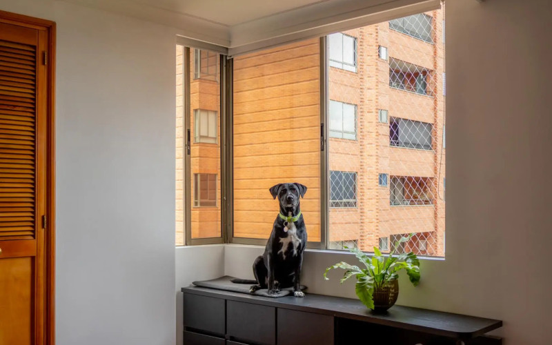 Renovated 165 m2 Apartment in El Tesoro, Medellin | 3 Bed + Den