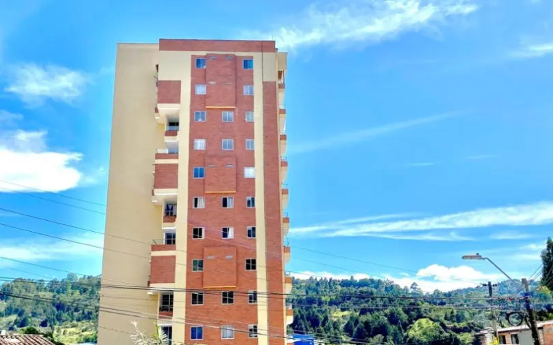 Apto Guarne - Alcores piso 12