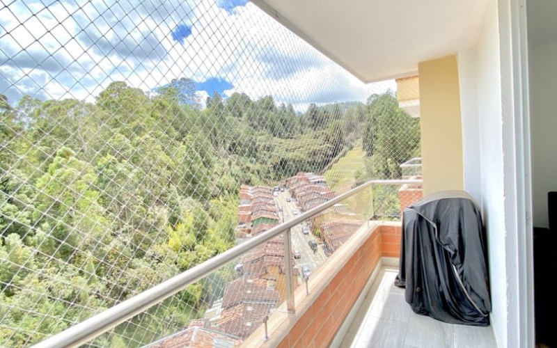 Apto Guarne - Alcores piso 12