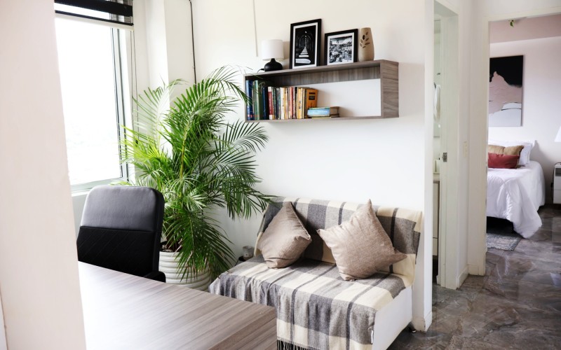 Apartamento en Las Palmas, amoblado, con vista a la ciudad y una iluminación natural