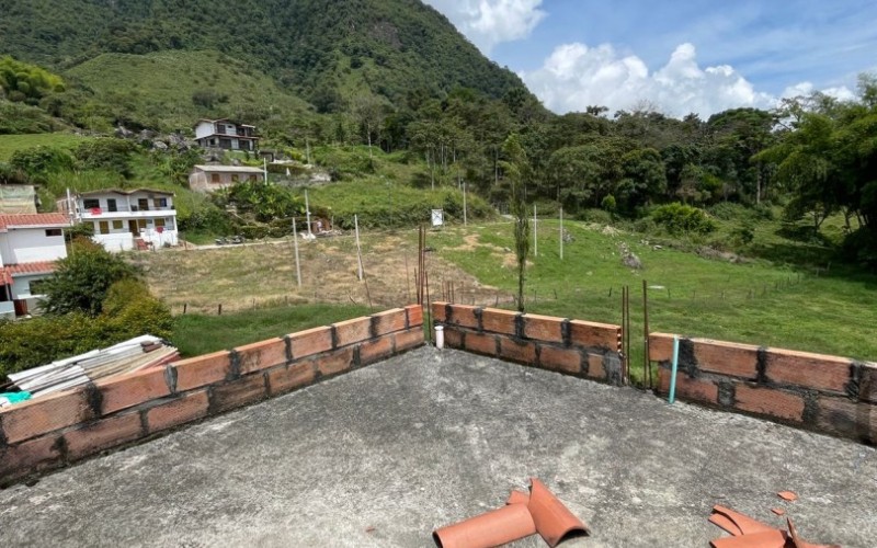 Apto para personalizar en Támesis, zona urbana