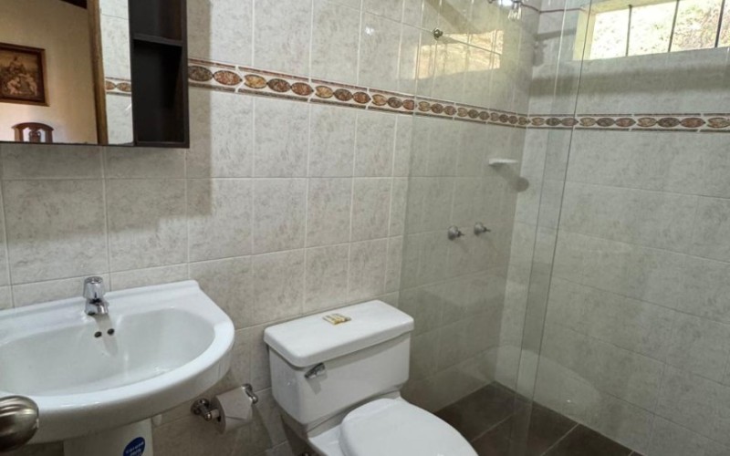 Quiet colonial estate in Guarne Antioquia