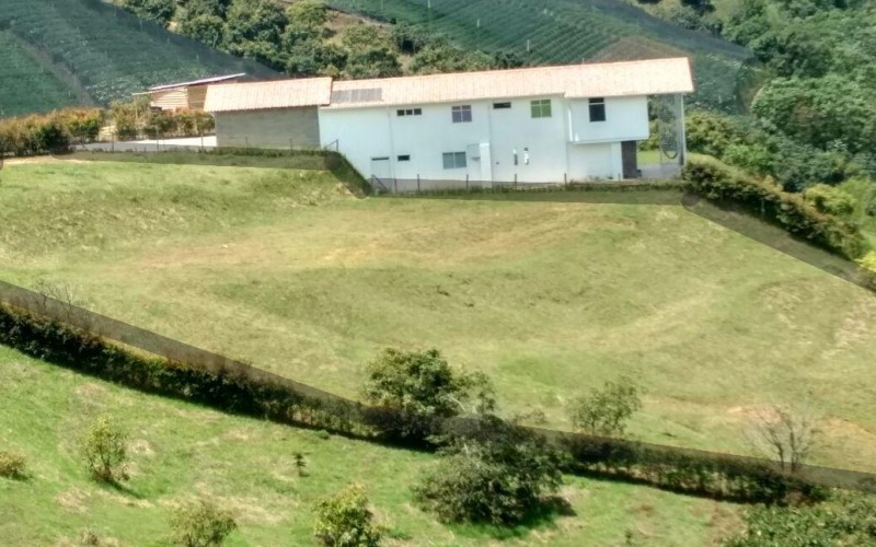 Lote exclusivo en Marinilla para construir 3 casas con vista panorámica