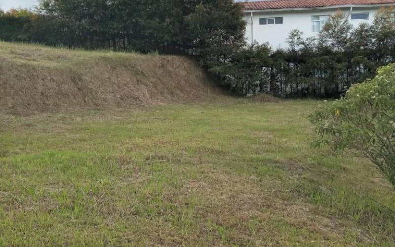 Lote exclusivo en Marinilla para construir 3 casas con vista panorámica