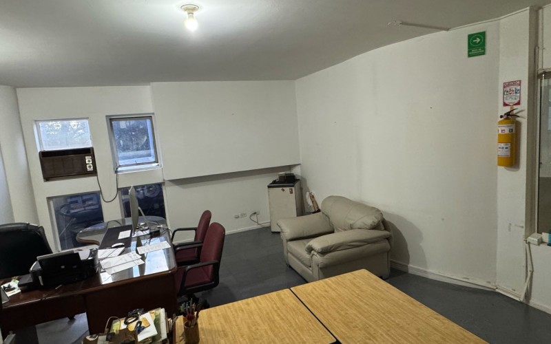 Office for Sale in Parque Lleras, Medellín – 29 m² with Parking