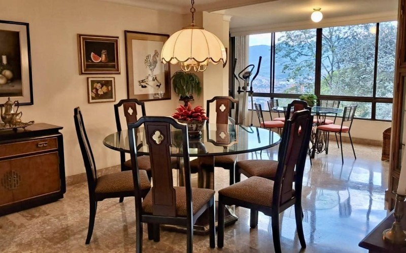 Amplio apartamento en excelente ubicación - LAS PALMAS, Medellin