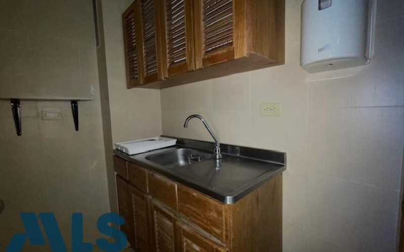 Oficina en Medellín en Milla de oro