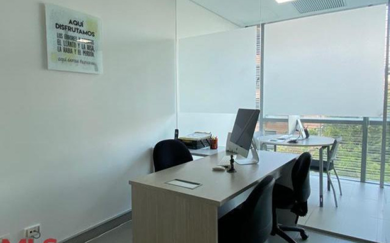 Oficina en Medellín en El Poblado