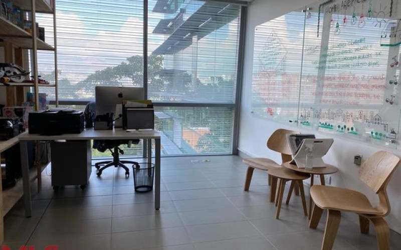 Oficina en Medellín en El Poblado
