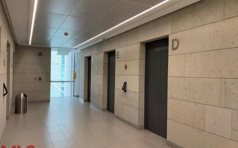 Oficina en Medellín en El Poblado