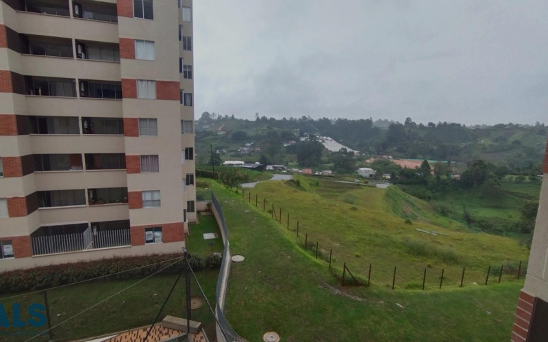 Apartamento en Marinilla en Autopista (Marinilla)