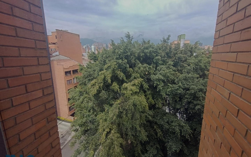 Apartamento en Medellín en Laureles
