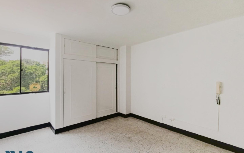 Apartamento en Medellín en Laureles