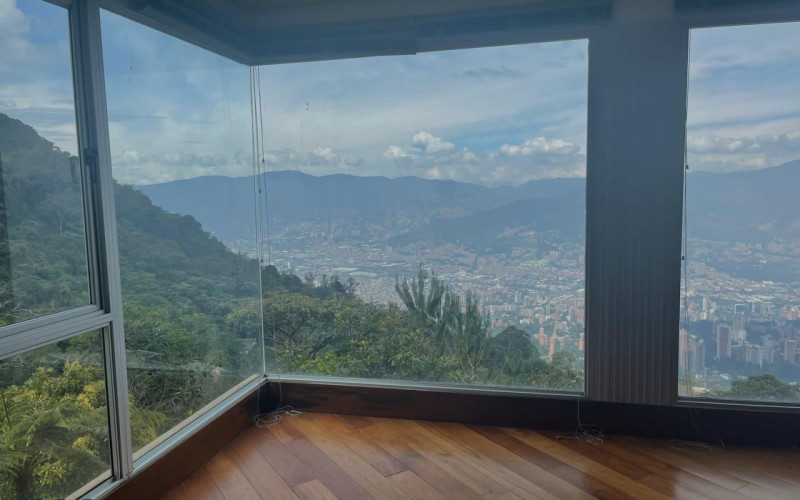 Casa en Medellín en Las Palmas