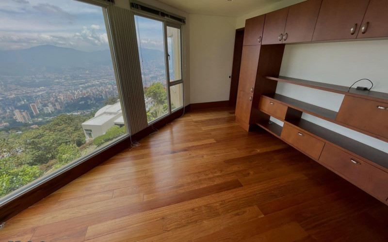 Casa en Medellín en Las Palmas