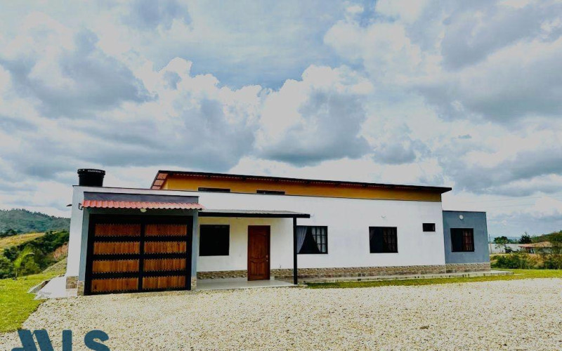 Casa en San Vicente en Rural