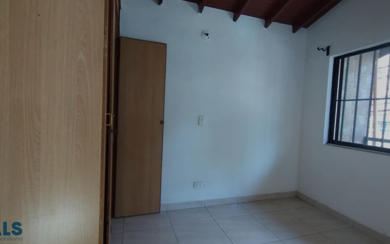 Casa en Medellín en Los Alpes