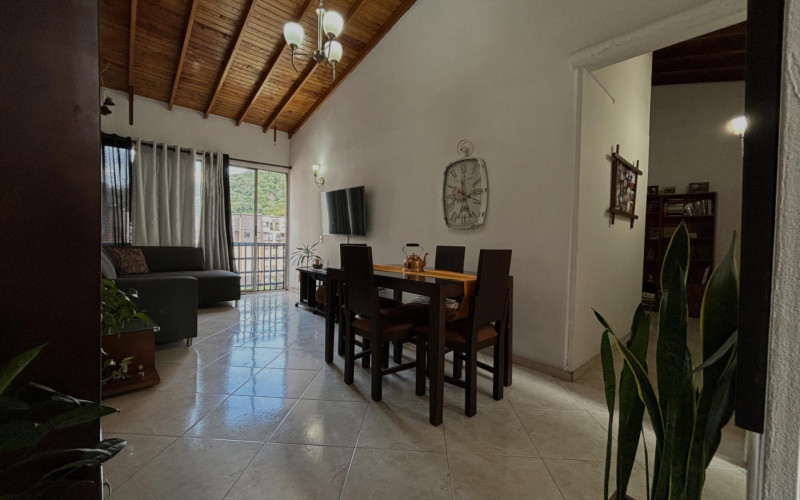 Apartamento en Medellín en Los Colores