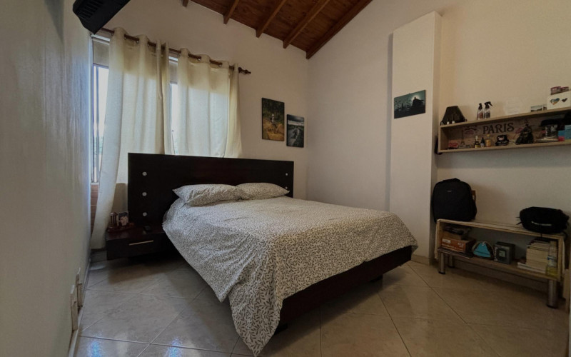 Apartamento en Medellín en Los Colores