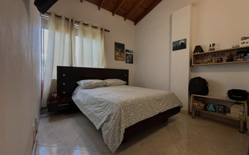 Apartamento en Medellín en Los Colores