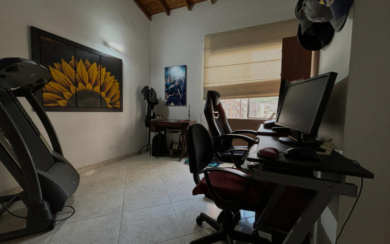Apartamento en Medellín en Los Colores