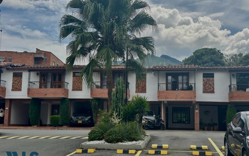 Casa en Medellín en Belén