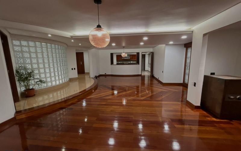 Apartamento en Medellín en Las Lomas Nº 1