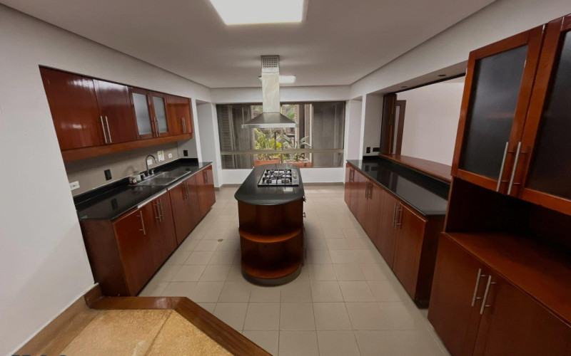 Apartamento en Medellín en Las Lomas Nº 1
