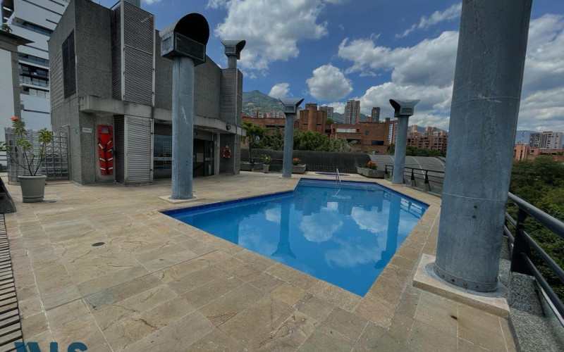 Apartamento en Medellín en Las Lomas Nº 1