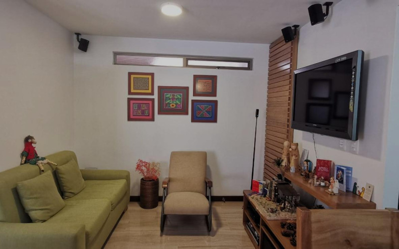 Apartamento en Medellín en Santa Maria de los Angeles