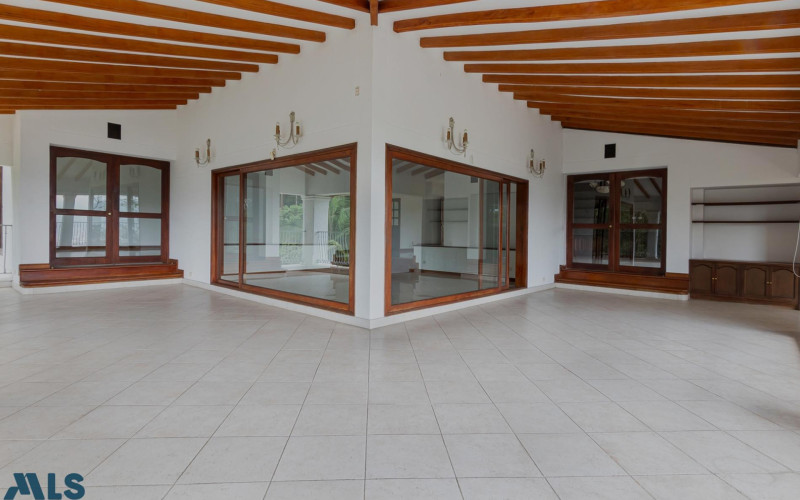 Casa en Medellín en Las Palmas