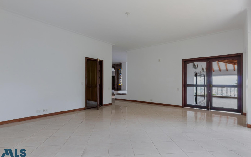 Casa en Medellín en Las Palmas