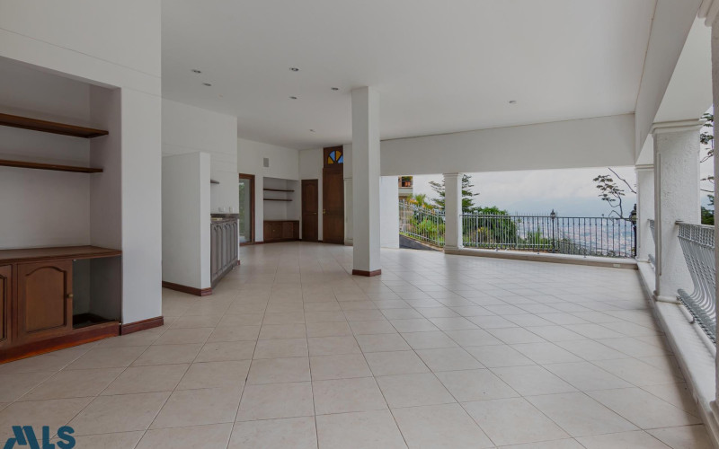 Casa en Medellín en Las Palmas
