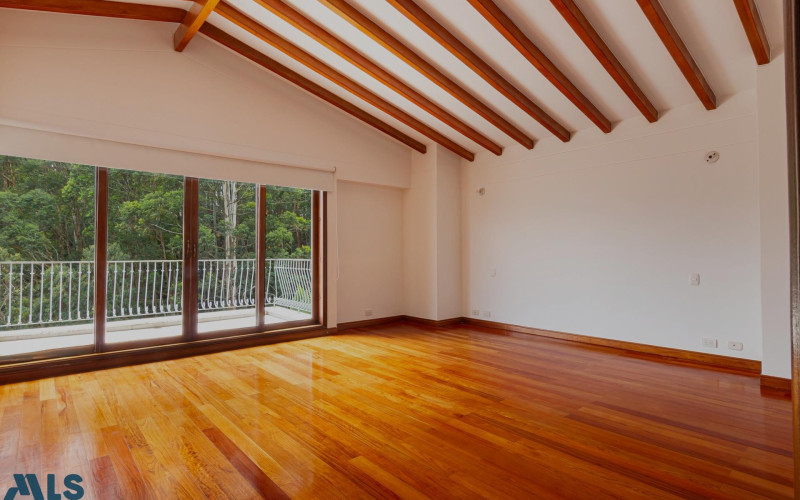 Casa en Medellín en Las Palmas