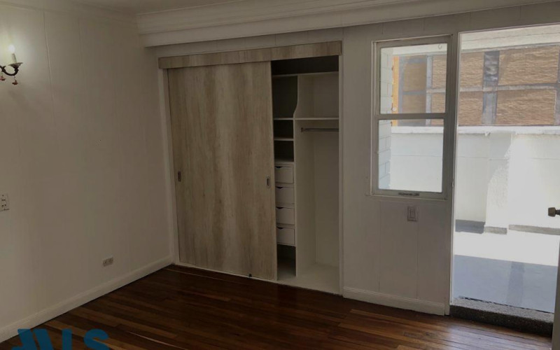 Apartamento en Medellín en Conquistadores
