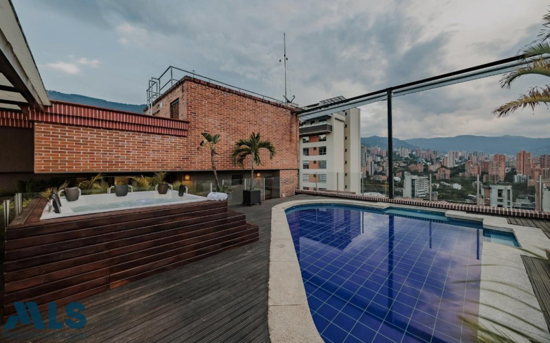 Apartamento en Medellín en Castropol